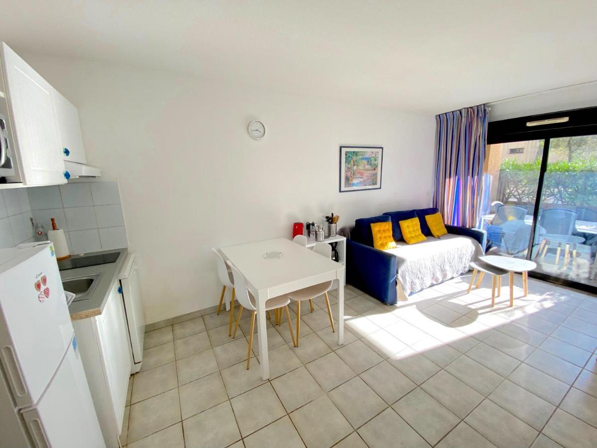Appartement Avec Piscine A 5Min De La Plage Sanary-sur-Mer Exterior photo